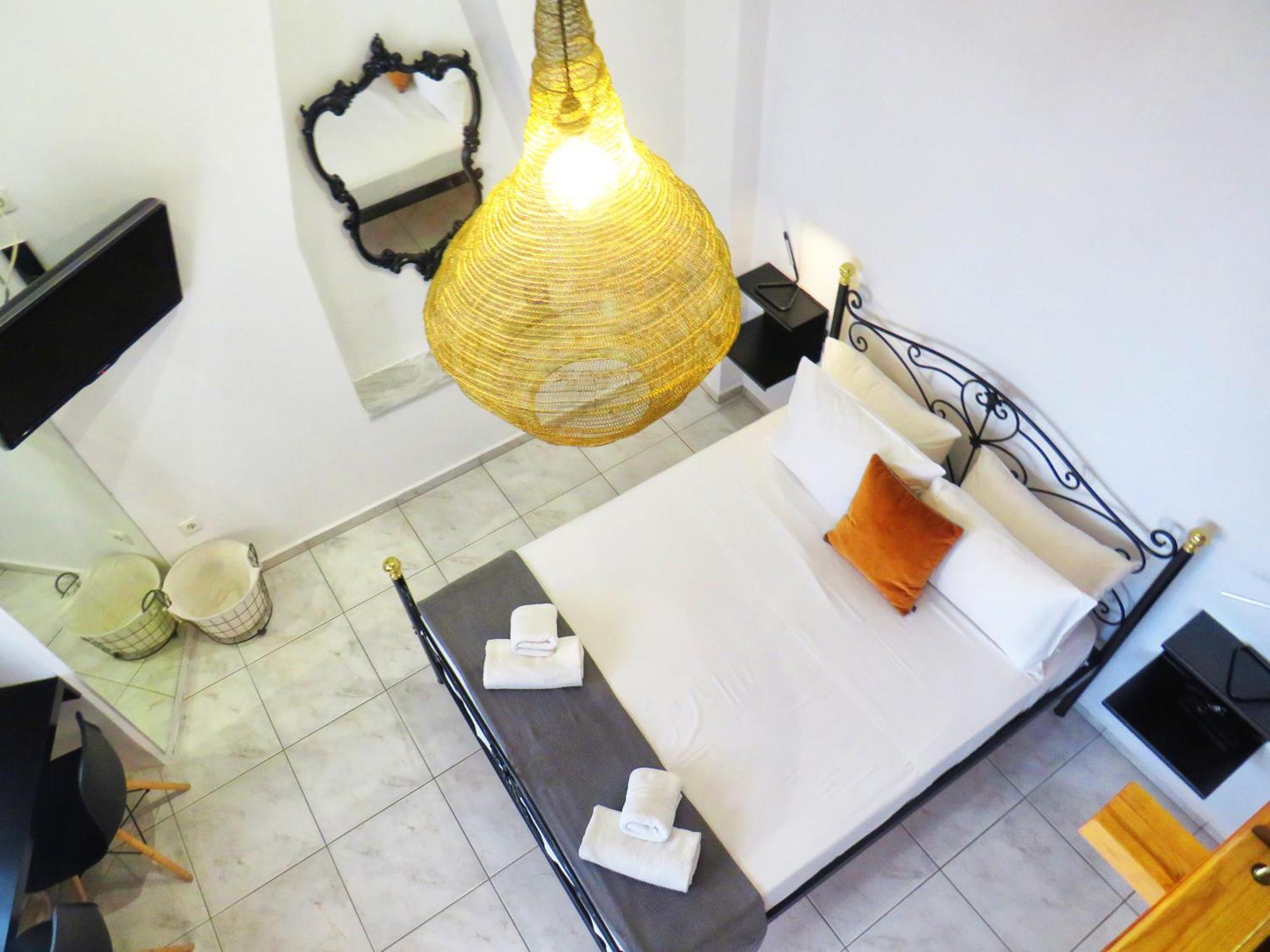 Axilleion Boutique Hotel Ermoupoli Buitenkant foto