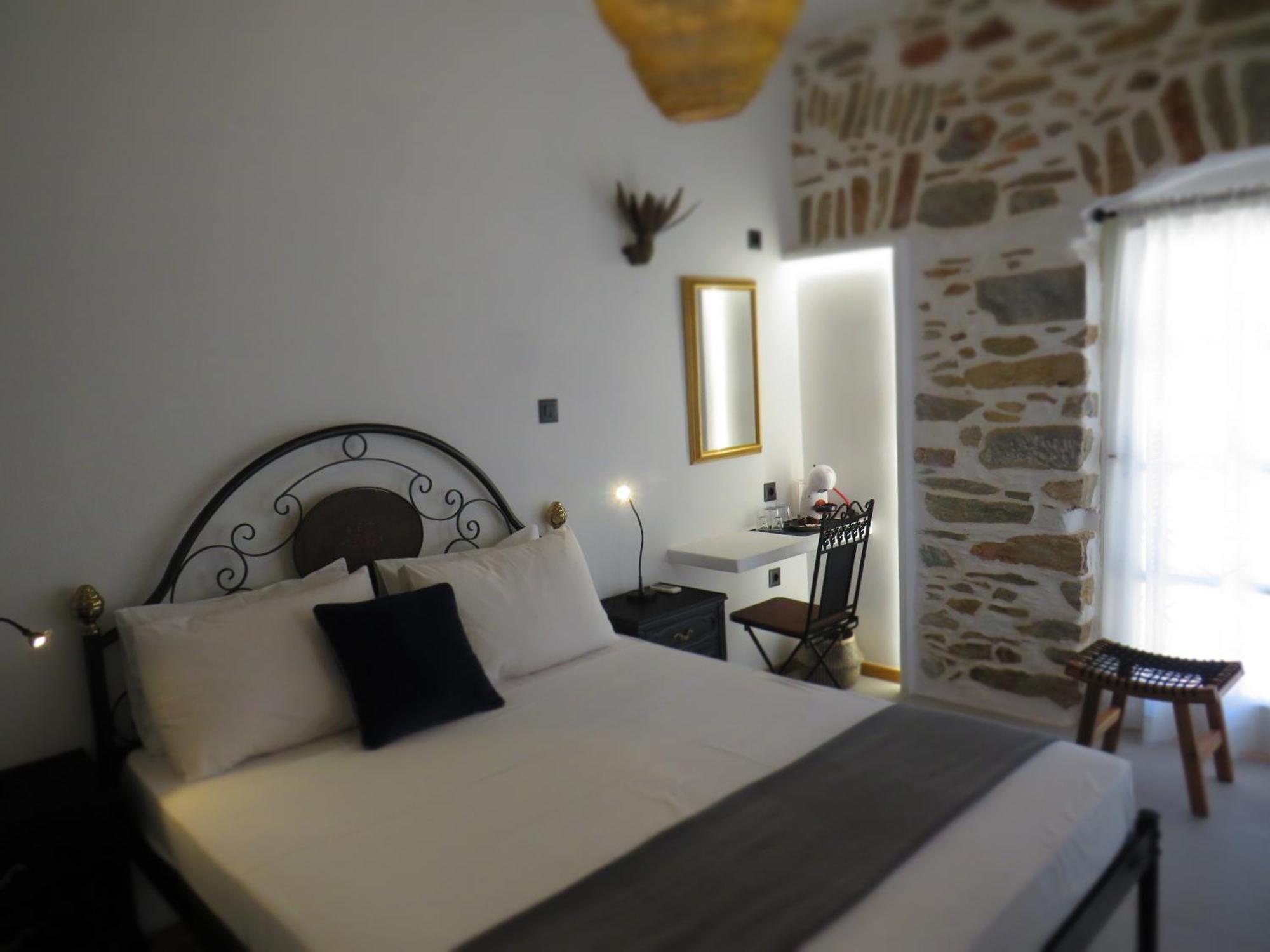 Axilleion Boutique Hotel Ermoupoli Buitenkant foto